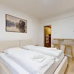 Appartement Downtown W King Size Bed And Ac Bratislava