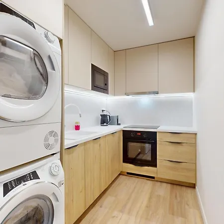 Appartement Downtown W King Size Bed And Ac Bratislava
