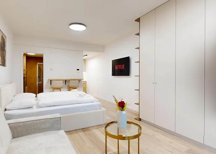 Downtown W King Size Bed And Ac 公寓 布拉迪斯拉发