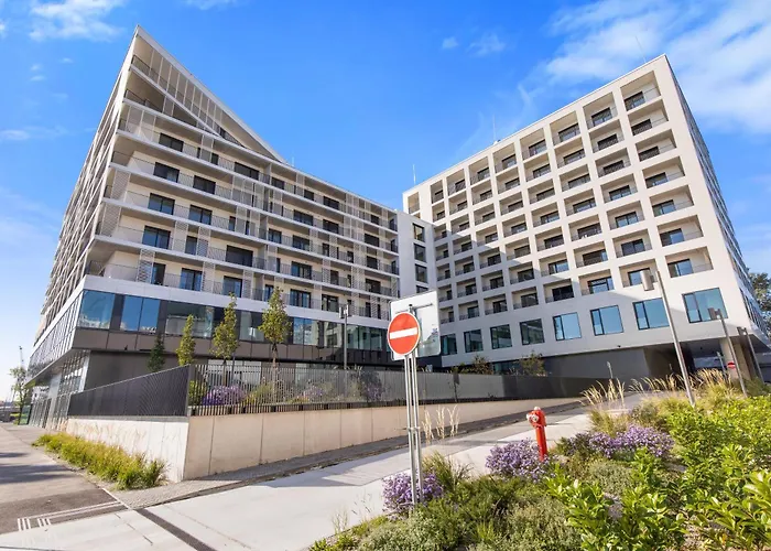 Downtown W King Size Bed And Ac * 布拉迪斯拉发